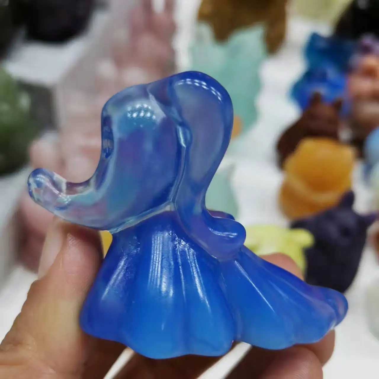 Pink/Blue/White Opal cartoon figure Carved crystal ghost dog Statue Decoration Stones
Pink/Blue/White Opal cartoon figure Carved crystal ghost dog Statue Decoration Stones