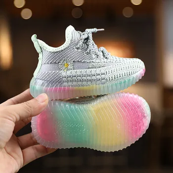 2020 New Kids Sport Shoes for Girls Boys Fashion Sneakers Children Rainbow Soft Bottom Breathable Running Shoes Size 21-32 
2020 New Kids Sport Shoes for Girls Boys Fashion Sneakers Children Rainbow Soft Bottom Breathable Running Shoes Size 21-32
