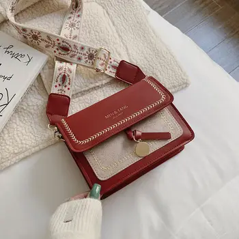 Women's Bag 2020 New Wave Korean Fashion One-shoulder Wild Broadband Popular Foreign Popular Net Red Niche Crossbody Bag 
Women's Bag 2020 New Wave Korean Fashion One-shoulder Wild Broadband Popular Foreign Popular Net Red Niche Crossbody Bag