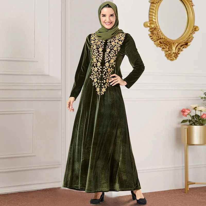 Siskakia Winter Dresses 2019 New Velvet Floral Embroidery Maxi Long Dress Plus Size Casual Quality Middle-Aged woman Clothes New
Siskakia Winter Dresses 2019 New Velvet Floral Embroidery Maxi Long Dress Plus Size Casual Quality Middle-Aged woman Clothes New