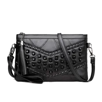 ACELURE PU Leather Sheep Skin Women Shoulder Bags Rivet Decor Punk Clutches V Letter Pattern Cell Phone Packet Ladies Small Bag
ACELURE PU Leather Sheep Skin Women Shoulder Bags Rivet Decor Punk Clutches V Letter Pattern Cell Phone Packet Ladies Small Bag