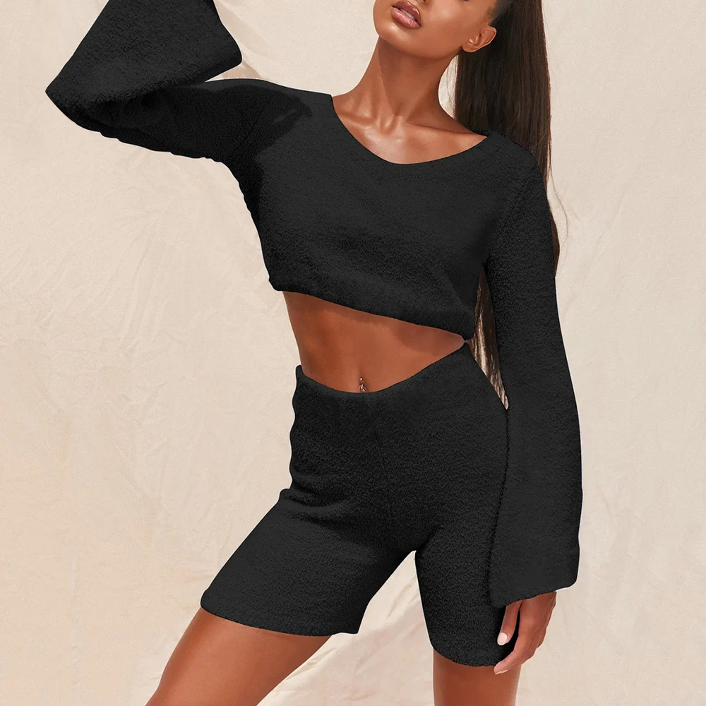 Autumn Solid Color Two Piece Set Sexy Pullover SHort Clothes Women Shorts Loose Long Sleeve V Neck Sweater Sets Tracksuit
Autumn Solid Color Two Piece Set Sexy Pullover SHort Clothes Women Shorts Loose Long Sleeve V Neck Sweater Sets Tracksuit
