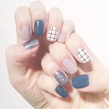 New 24 PCS Finished Fake Nail Short Dark Blue and White Color Grid Silver flash Fake Nail Full Nail Art Tips with Glue press on
New 24 PCS Finished Fake Nail Short Dark Blue and White Color Grid Silver flash Fake Nail Full Nail Art Tips with Glue press on