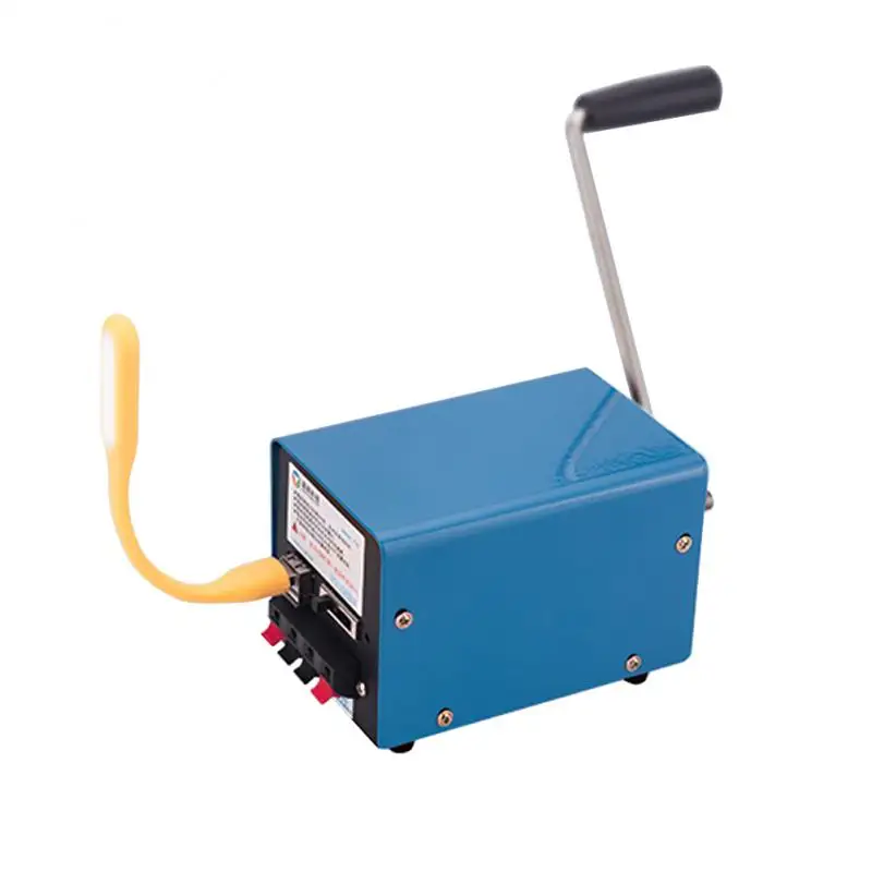 Outdoor Hand Crank Dynamo Charger Portable Emergency Hand Power USB Charging Emergency Survival Hand Crank Generator
Outdoor Hand Crank Dynamo Charger Portable Emergency Hand Power USB Charging Emergency Survival Hand Crank Generator