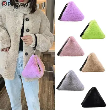Women Fashion New Handbag Triangle Clutch Bag bolsa feminina Plush Cute Handbag Ladies Totes Small Money Purse Handbags 
Women Fashion New Handbag Triangle Clutch Bag bolsa feminina Plush Cute Handbag Ladies Totes Small Money Purse Handbags