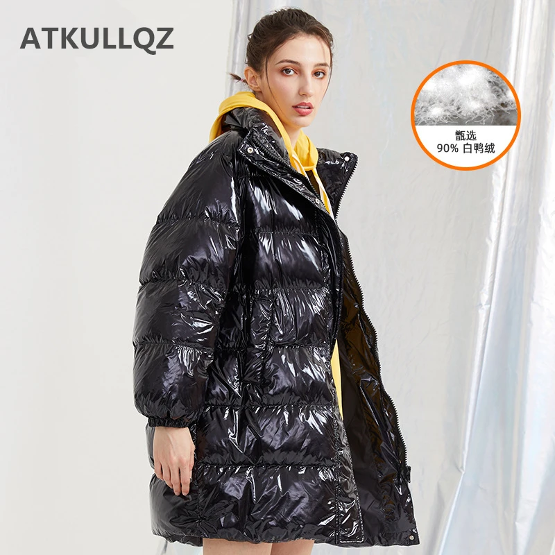 High quality 2019 winter new women's long loose zipper white duck down black down jacket stand collar fashion women's jacket
High quality 2019 winter new women's long loose zipper white duck down black down jacket stand collar fashion women's jacket
