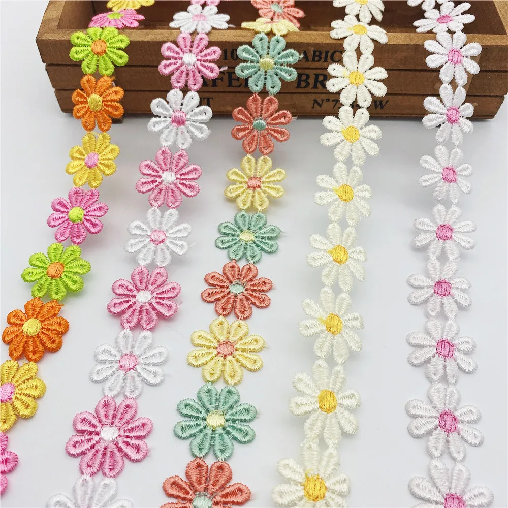 15Yards new design 3d small flower pattern embroidery venice lace trim for dress
15Yards new design 3d small flower pattern embroidery venice lace trim for dress