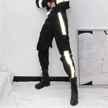 Reflective Stripe Cargo Pants Women Hip Pop Streetwear Harajuku BF Loose Harem Sporty Joggers Dance Sweatpants Female Trousers
Reflective Stripe Cargo Pants Women Hip Pop Streetwear Harajuku BF Loose Harem Sporty Joggers Dance Sweatpants Female Trousers