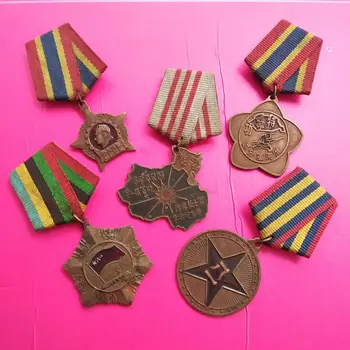 5* Vintage WWII Chinese Army the War of Resistance Against Japan Hero Commemorate Medal
5* Vintage WWII Chinese Army the War of Resistance Against Japan Hero Commemorate Medal