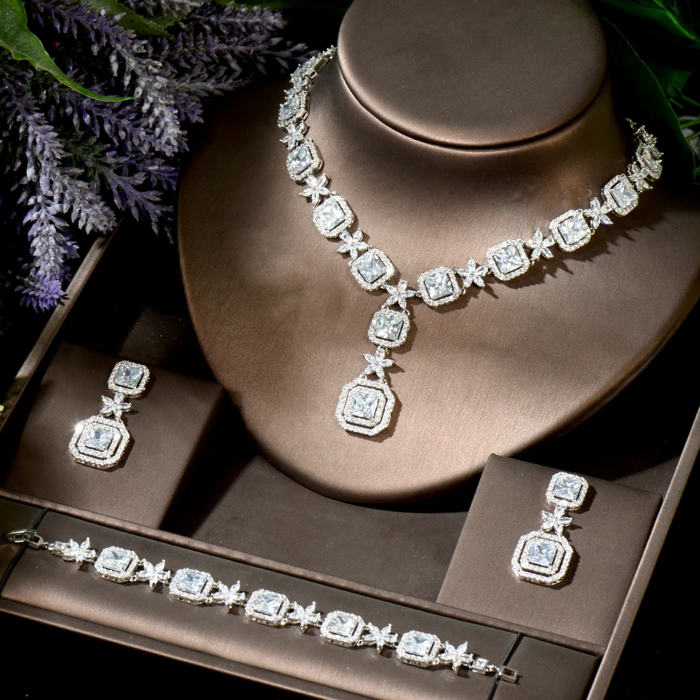 HIBRIDE 3pcs Shiny Luxury Baguette CZ Bridal Wedding Necklace Earring Bracelet Dubai Costume Jewelry Sets for Women N-1834
HIBRIDE 3pcs Shiny Luxury Baguette CZ Bridal Wedding Necklace Earring Bracelet Dubai Costume Jewelry Sets for Women N-1834