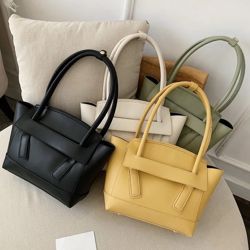 2019 new style and large capacity wing bag with one shoulder slanting women's bag
2019 new style and large capacity wing bag with one shoulder slanting women's bag