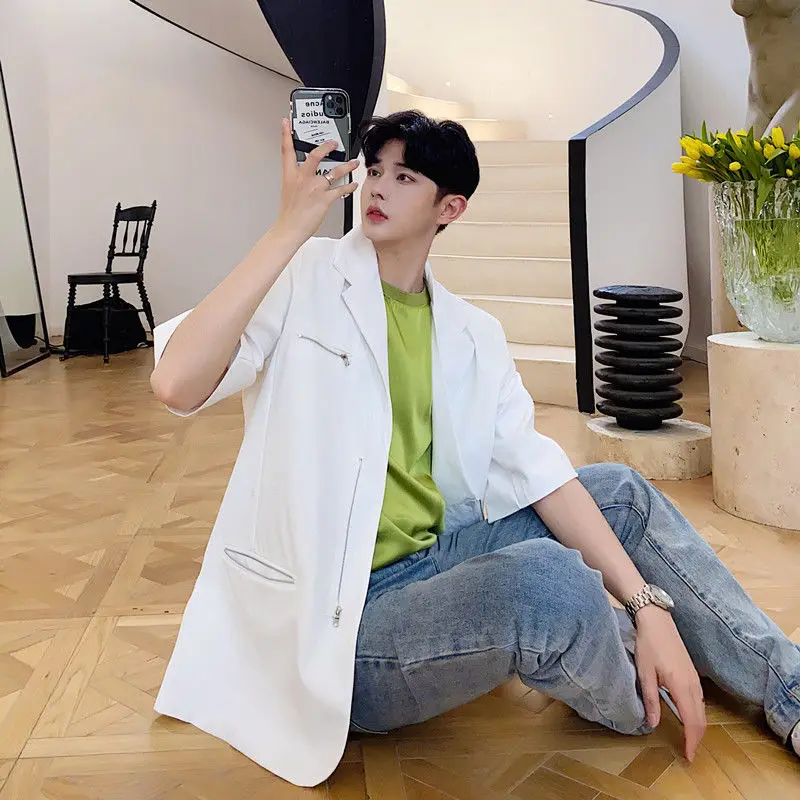 2020 Spring And Summer New Youth Popular Solid Color Thin Section Korean Men's Five-point Sleeve Suit Fashion Casual Top
2020 Spring And Summer New Youth Popular Solid Color Thin Section Korean Men's Five-point Sleeve Suit Fashion Casual Top