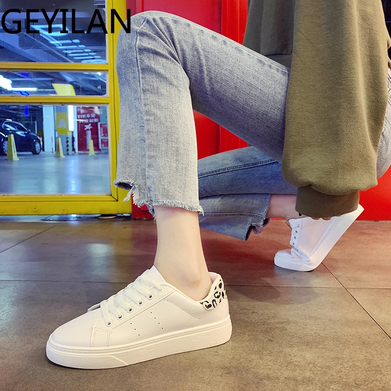 Spring Autumn Female Flat Casual Shoes Women Vulcanized Shoes Leopard Print Sneakers White Shoes Woman Zapatillas Mujer U20-14
Spring Autumn Female Flat Casual Shoes Women Vulcanized Shoes Leopard Print Sneakers White Shoes Woman Zapatillas Mujer U20-14
