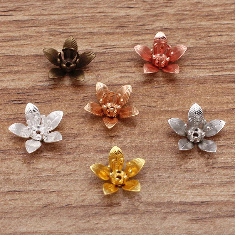 100-Uds-8x6mm-flores-de-Metal-de-lat-n-accesorios-DIY-filigrana-tapas-de-cuentas-de
