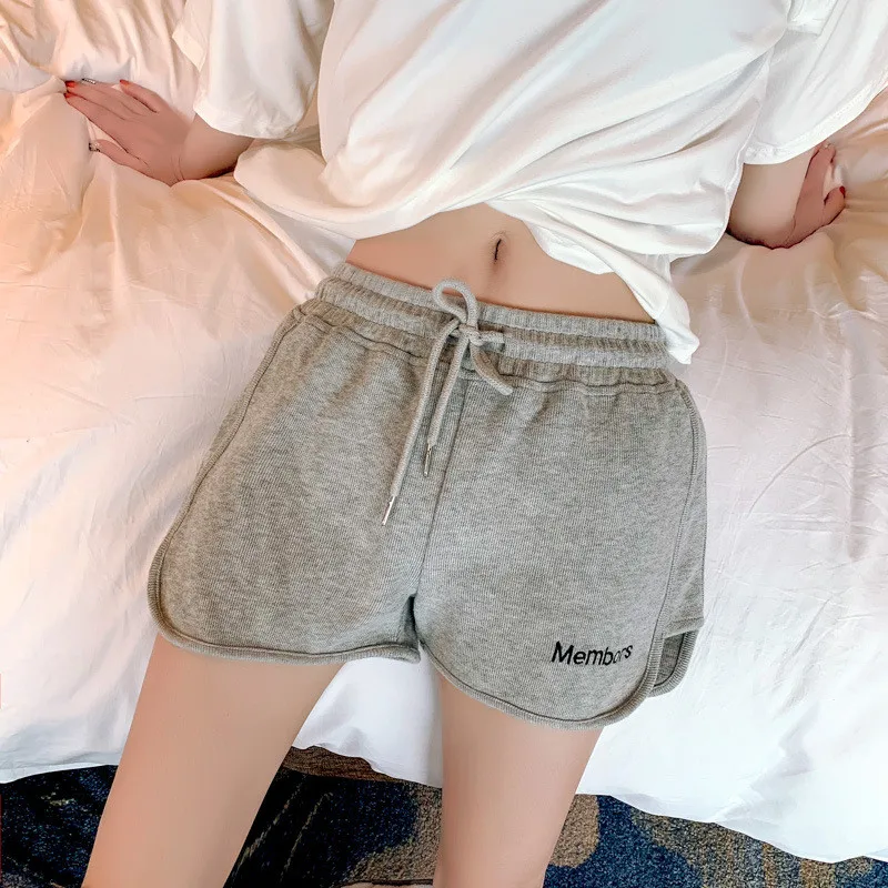 2020 Casual Cotton Shorts Women Summer Letter Embroidery Shorts Ladies Drawstring High Waist Shorts Spodenki Damskie 
2020 Casual Cotton Shorts Women Summer Letter Embroidery Shorts Ladies Drawstring High Waist Shorts Spodenki Damskie