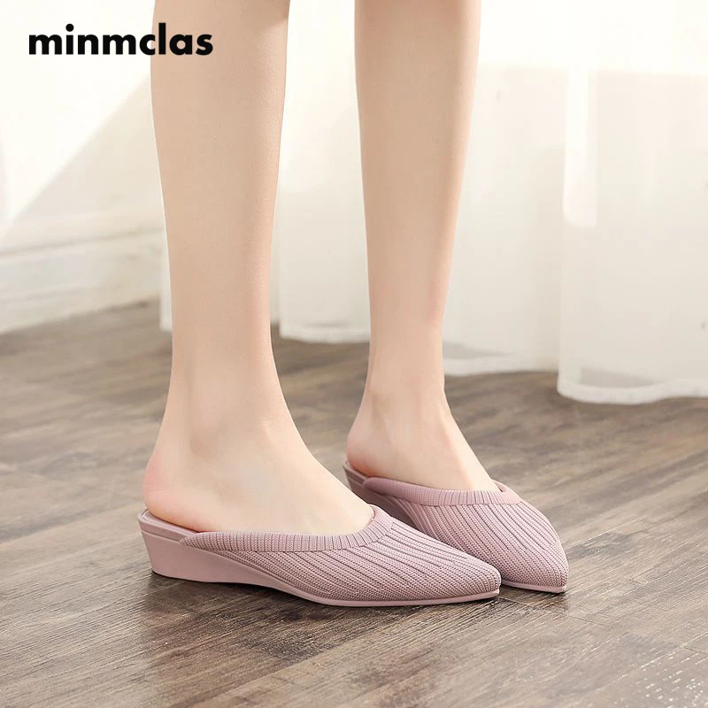 Minmclas 2020 Women;s Wedges Slippers Half-drag Female Pointed Female Slippers Fashion Plastic Shoes Shallow Mouth Shoes
Minmclas 2020 Women;s Wedges Slippers Half-drag Female Pointed Female Slippers Fashion Plastic Shoes Shallow Mouth Shoes