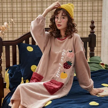 Warm Winter Nightdress Female Flannel NightGown Women Plus Velvet Ladies Plush Nightdress Home Wear Bathrobe for Women Sleepwear
Warm Winter Nightdress Female Flannel NightGown Women Plus Velvet Ladies Plush Nightdress Home Wear Bathrobe for Women Sleepwear