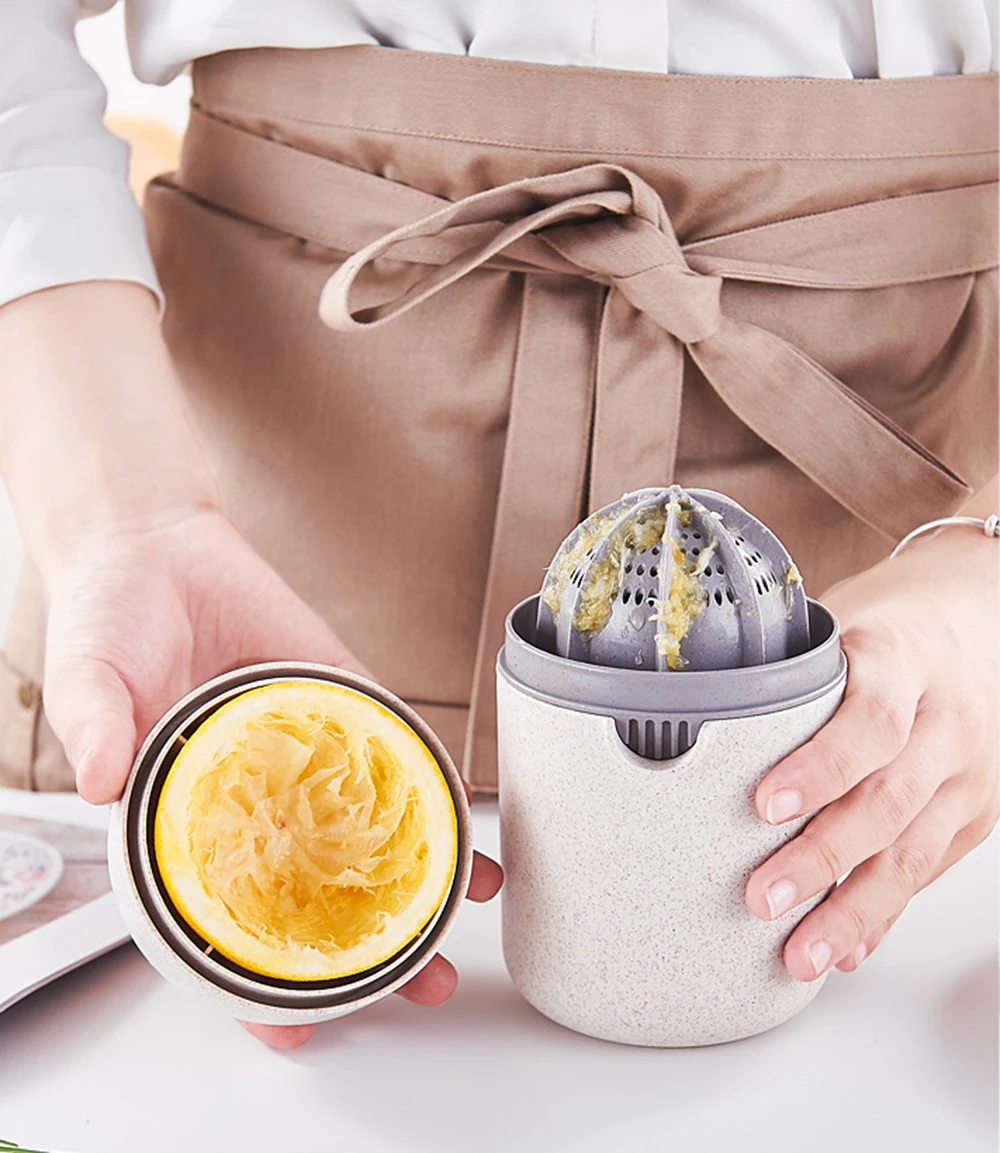 Manual Orange Juicer Lemon Squeezer Citrus Juicer Portable Fruit Tools Kitchen Accessories
Manual Orange Juicer Lemon Squeezer Citrus Juicer Portable Fruit Tools Kitchen Accessories