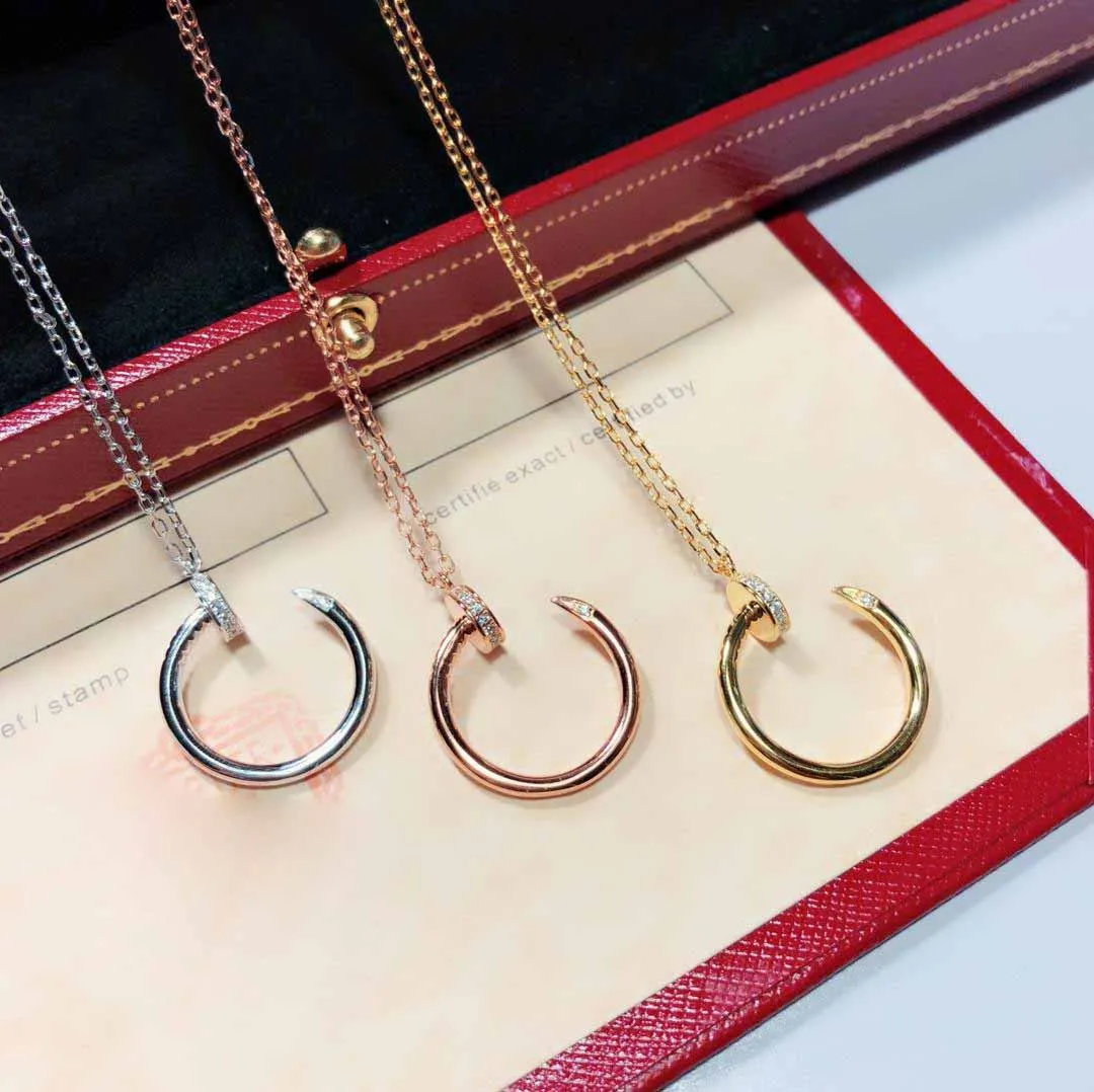 Hot s925 sterling silver, nail necklace, fashion, French quality, classic style, couples love necklace, ladies necklace,
Hot s925 sterling silver, nail necklace, fashion, French quality, classic style, couples love necklace, ladies necklace,