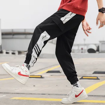 2020 Spring New Men's Pants Ins Contrast Color Stitching Three-dimensional Pocket Track Pants
2020 Spring New Men's Pants Ins Contrast Color Stitching Three-dimensional Pocket Track Pants