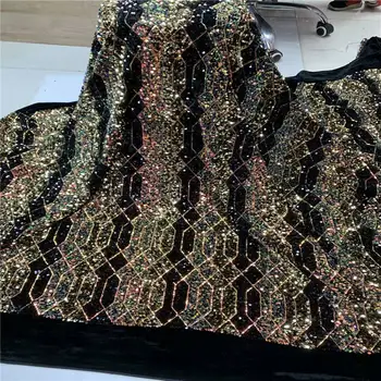 (5yards / PC) high quality deep black African Tulle lace gross sequins embedded French net place fabric for dress fxz003
(5yards / PC) high quality deep black African Tulle lace gross sequins embedded French net place fabric for dress fxz003
