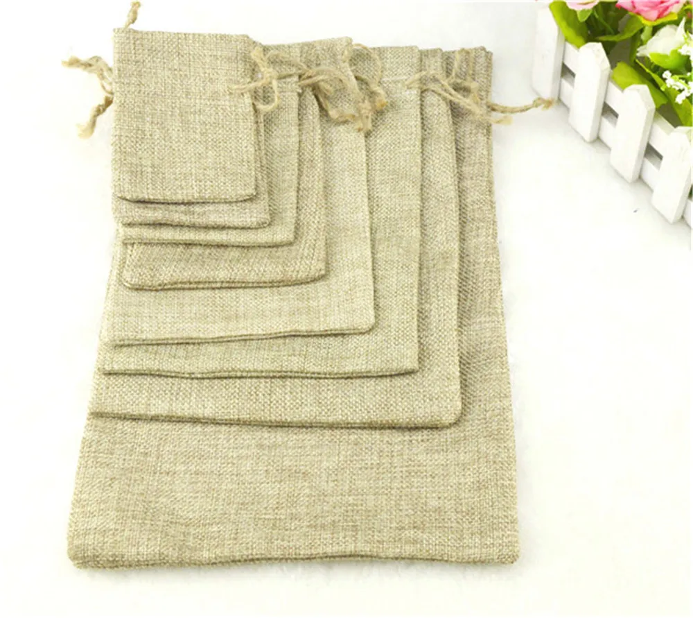 1PC (11 Sizes) Linen Jute Drawstring Gift Bags Sacks Party Favors Packaging Bag Wedding Christmas Candy Gift Bags Party Supplies
1PC (11 Sizes) Linen Jute Drawstring Gift Bags Sacks Party Favors Packaging Bag Wedding Christmas Candy Gift Bags Party Supplies