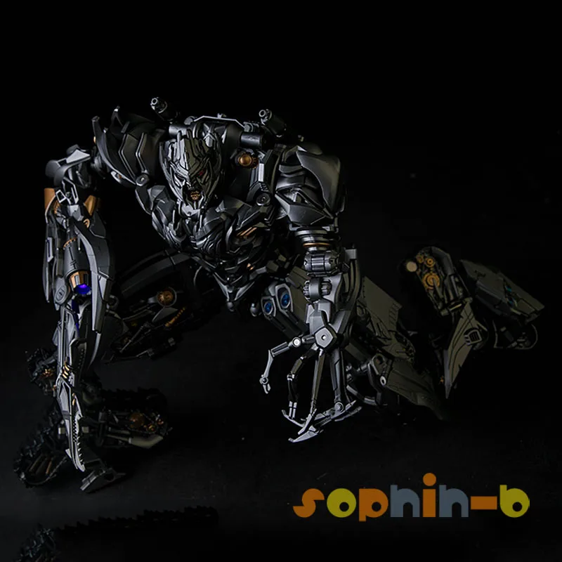 Black Mamba Transformed LS-06 LS06 Movie Megatron Studio Series SS13 SS-13 Figure
Black Mamba Transformed LS-06 LS06 Movie Megatron Studio Series SS13 SS-13 Figure