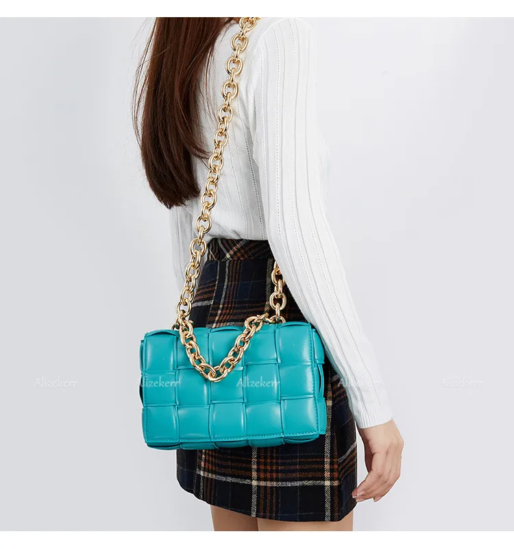 Metal Chain Avocado Green Shoulder Bag Women 2020 New Designer Woven Small Square Crossbody Bag Female Fashion Purse Top Quality Metal Chain Avocado Green Shoulder Bag Women 2020 New Designer Woven Small Square Crossbody Bag Female Fashion Purse Top Quality