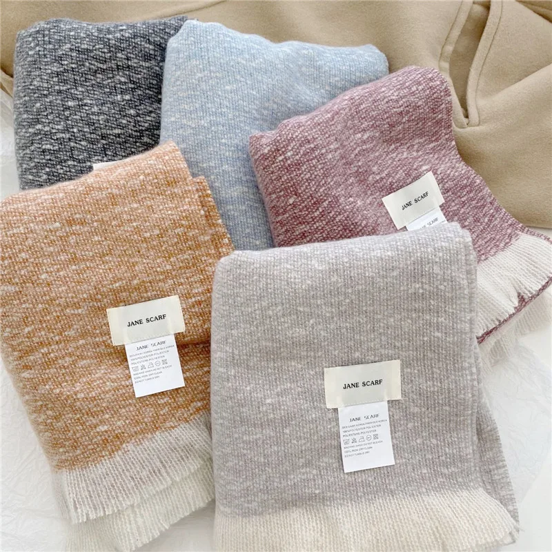 2020 new fall winter Designer's gentle knitting ins small fragrant wind keeps warm Korean wild scarf Healing
2020 new fall winter Designer's gentle knitting ins small fragrant wind keeps warm Korean wild scarf Healing