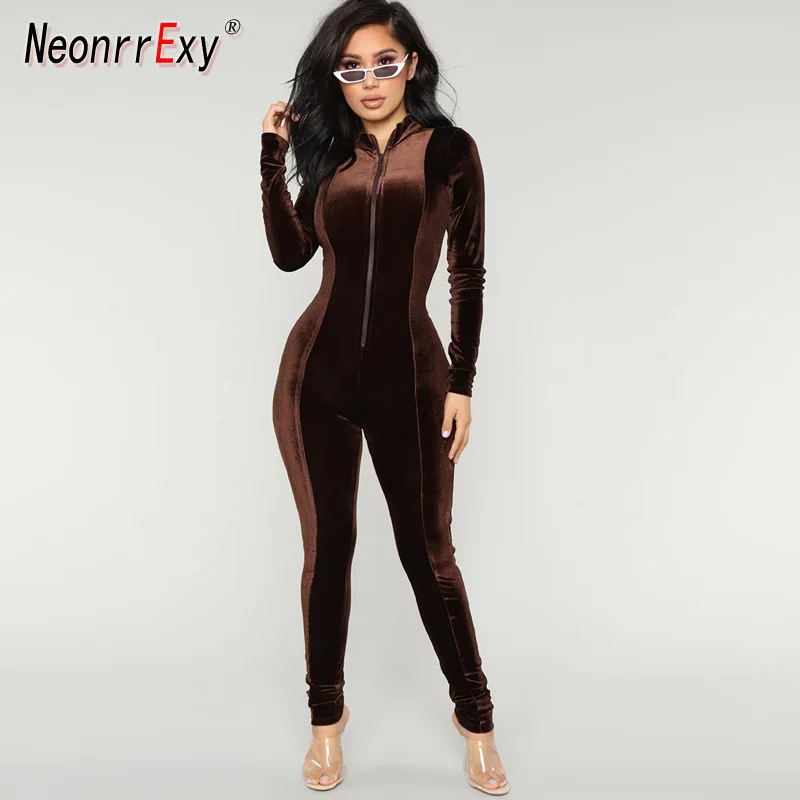 Neonrrexy Sexy Kylie Jenner Velour Velvet Long Sleeve Jumpsuit New Fashion Women Mock Neck Front Zipper Skinny Jumpsuit Rompers 
Neonrrexy Sexy Kylie Jenner Velour Velvet Long Sleeve Jumpsuit New Fashion Women Mock Neck Front Zipper Skinny Jumpsuit Rompers