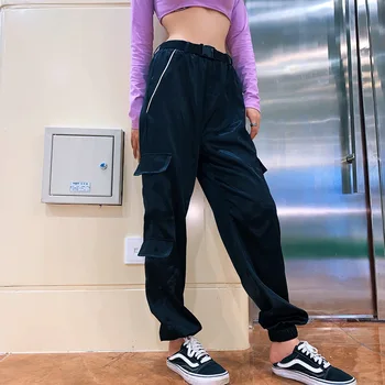 streetwear high waist pants women loose joggers women harem camo pants punk black cargo pants women capris trousers women 
streetwear high waist pants women loose joggers women harem camo pants punk black cargo pants women capris trousers women