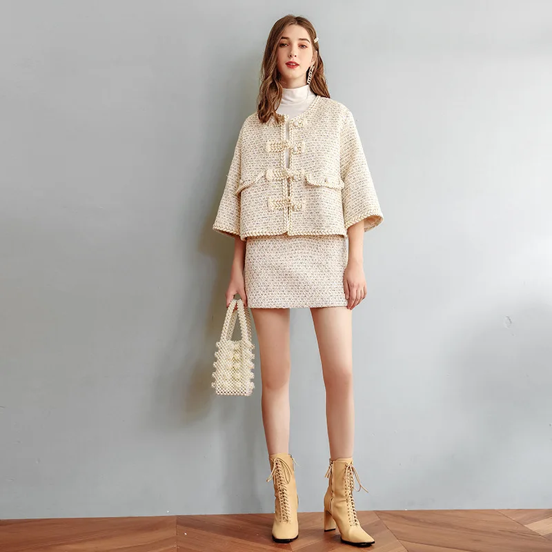 All kinds of small fragrant skirt new women's tweed high waist thin zipper skirt in autumn and winter 2019
All kinds of small fragrant skirt new women's tweed high waist thin zipper skirt in autumn and winter 2019