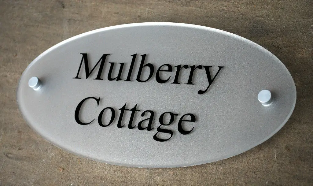 House number Number Sign / SATIN PLATE Oval Large Contemporary Acrylic in plastic Door sign
House number Number Sign / SATIN PLATE Oval Large Contemporary Acrylic in plastic Door sign