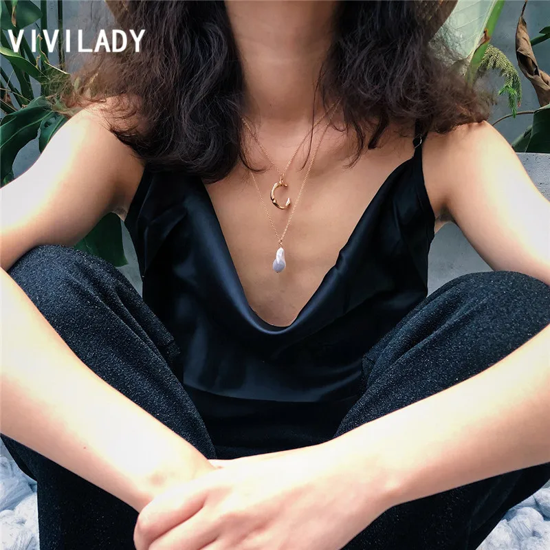 VIVILADY PUNK Style Multilayer Alloy Women Pendant Necklace Bamboo Alloy C Letter Imitation Pearl Dangle Female Jewelry Bijoux
VIVILADY PUNK Style Multilayer Alloy Women Pendant Necklace Bamboo Alloy C Letter Imitation Pearl Dangle Female Jewelry Bijoux