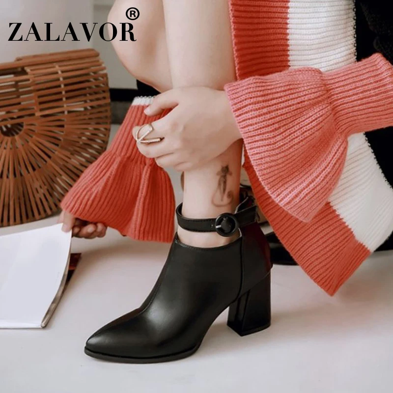 ZALAVOR Plus Size 32-47 Sexy Pointed Toe Ankle Boots For Women Zipper Buckle High Heels Shoes Autumn Winter Women Footwear
ZALAVOR Plus Size 32-47 Sexy Pointed Toe Ankle Boots For Women Zipper Buckle High Heels Shoes Autumn Winter Women Footwear