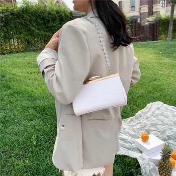 Ladies Luxury Leather Handbags Women Small Shoulder Bags Designer Clutches Bags Fashion Purse and Hand Bags for Woman 2020 Trend
Ladies Luxury Leather Handbags Women Small Shoulder Bags Designer Clutches Bags Fashion Purse and Hand Bags for Woman 2020 Trend