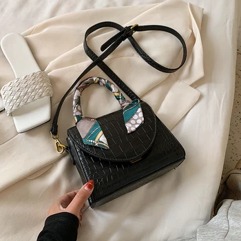 Female Elegant Ribbon Tote Bag 2020 New High-quality Leather Women's Designer Handbag Crocodile Pattern Shoulder Messenger Bag
Female Elegant Ribbon Tote Bag 2020 New High-quality Leather Women's Designer Handbag Crocodile Pattern Shoulder Messenger Bag