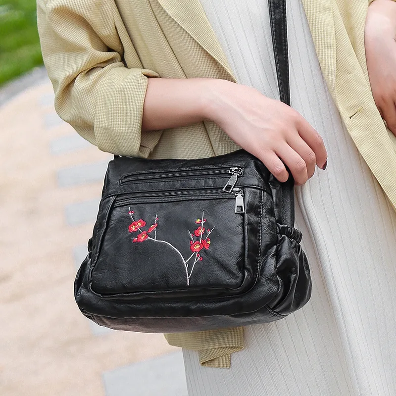 Large-Volume Multi-pocket Soft Leather Shoulder Bag Embroidery Washed Leather Shoulder Bag 2019 New Style WOMEN'S Bag Bag Middle
Large-Volume Multi-pocket Soft Leather Shoulder Bag Embroidery Washed Leather Shoulder Bag 2019 New Style WOMEN'S Bag Bag Middle