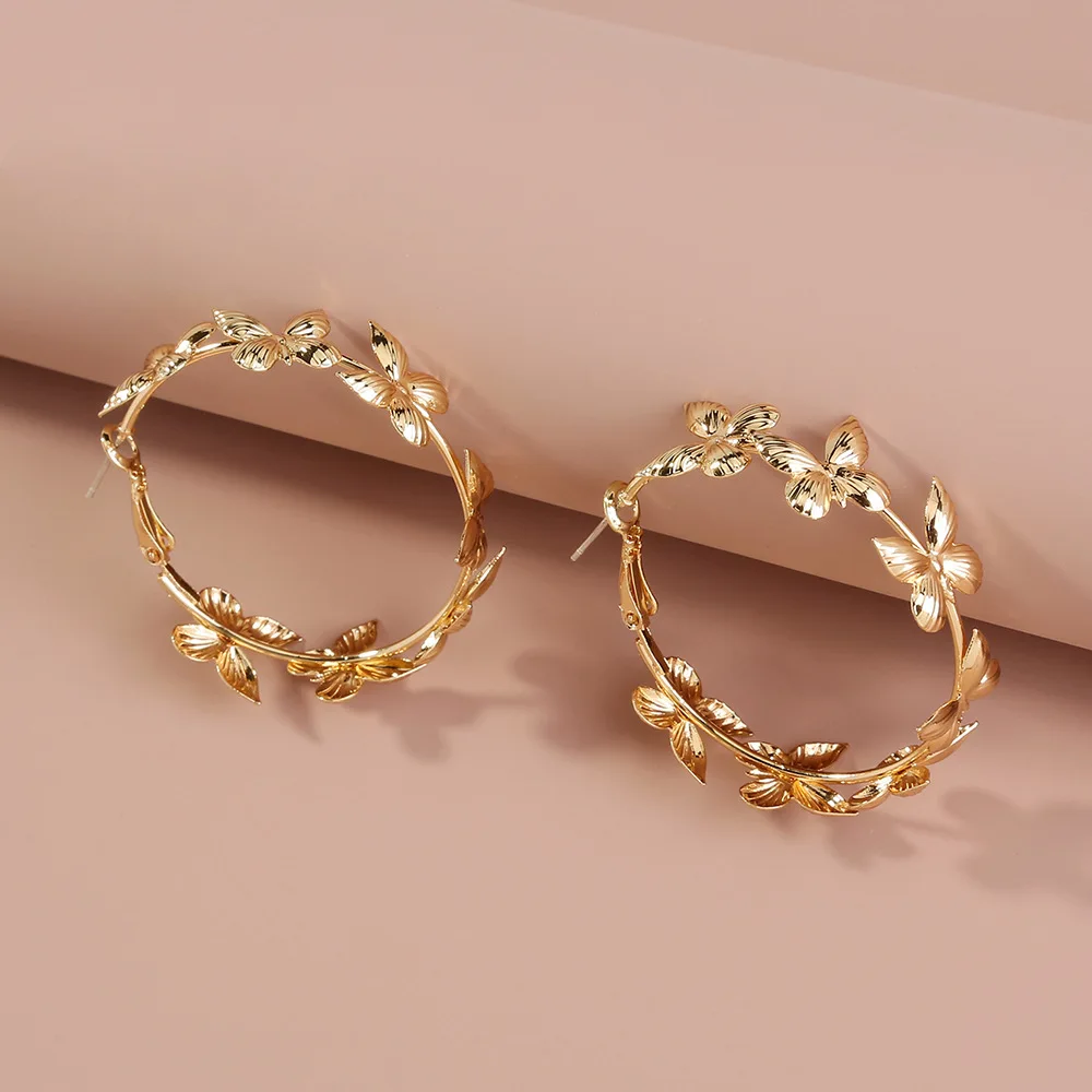 

Charming Gold Butterfly Hoop Earrings for Women Exquisite Shining Animal Butterfly Earrings Romantic Bohemia Earrings Jewelry