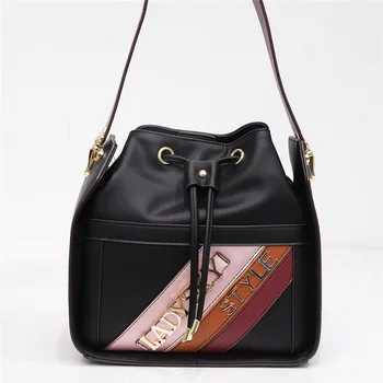 Famous Designer Bucket High Quality Metal Letter Shoulder Messenger Bags Luxury Fashion Women Purse and Handbags Channel Bags 
Famous Designer Bucket High Quality Metal Letter Shoulder Messenger Bags Luxury Fashion Women Purse and Handbags Channel Bags
