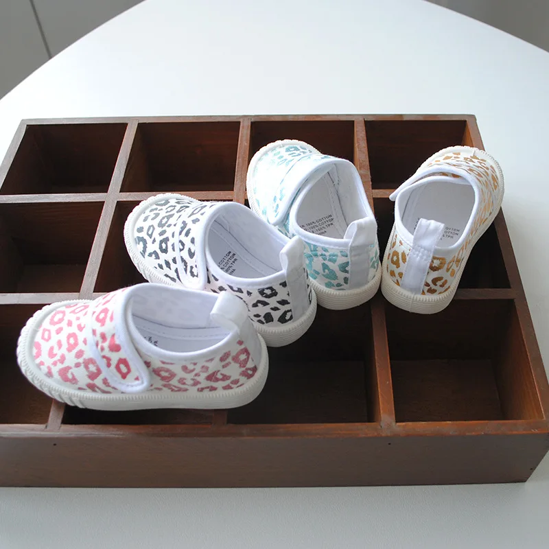 Eduba Spring And Autumn New Products GIRL'S Shoes Metal Leopord Pattern Bright Surface Velcro Canvas Shoes Mold Plastics Soft-So
Eduba Spring And Autumn New Products GIRL'S Shoes Metal Leopord Pattern Bright Surface Velcro Canvas Shoes Mold Plastics Soft-So