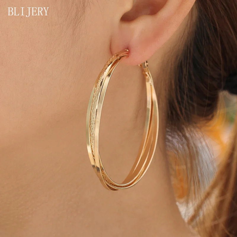 BLIJERY New Multilayer Crossed Big Hoop Earrings for Women Punk Jewelry Pattern Carved Round Circle Earrings Boucles d'oreilles
BLIJERY New Multilayer Crossed Big Hoop Earrings for Women Punk Jewelry Pattern Carved Round Circle Earrings Boucles d'oreilles