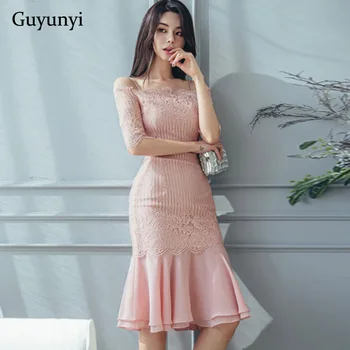 Elegant Party Dress 2020 Summer High Waist Small Sexy Slash Neck Spaghetti Strap Lace Stitching Chiffon Fishtail Hem Women Dress
Elegant Party Dress 2020 Summer High Waist Small Sexy Slash Neck Spaghetti Strap Lace Stitching Chiffon Fishtail Hem Women Dress
