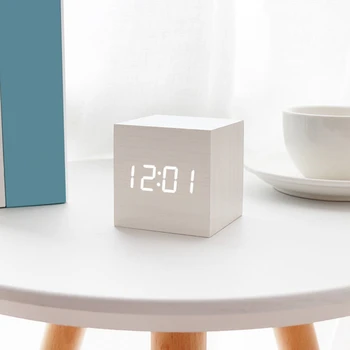 Wooden Alarm Clock Digital LED Light Simple Mini Square with Date and Temperature, Suitable for Children's Bedroom
Wooden Alarm Clock Digital LED Light Simple Mini Square with Date and Temperature, Suitable for Children's Bedroom