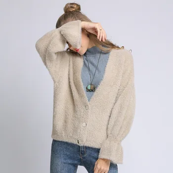 2019 women's sweater women's knitted cardigan loose V-neck all-match women's coat sweater fashion
2019 women's sweater women's knitted cardigan loose V-neck all-match women's coat sweater fashion