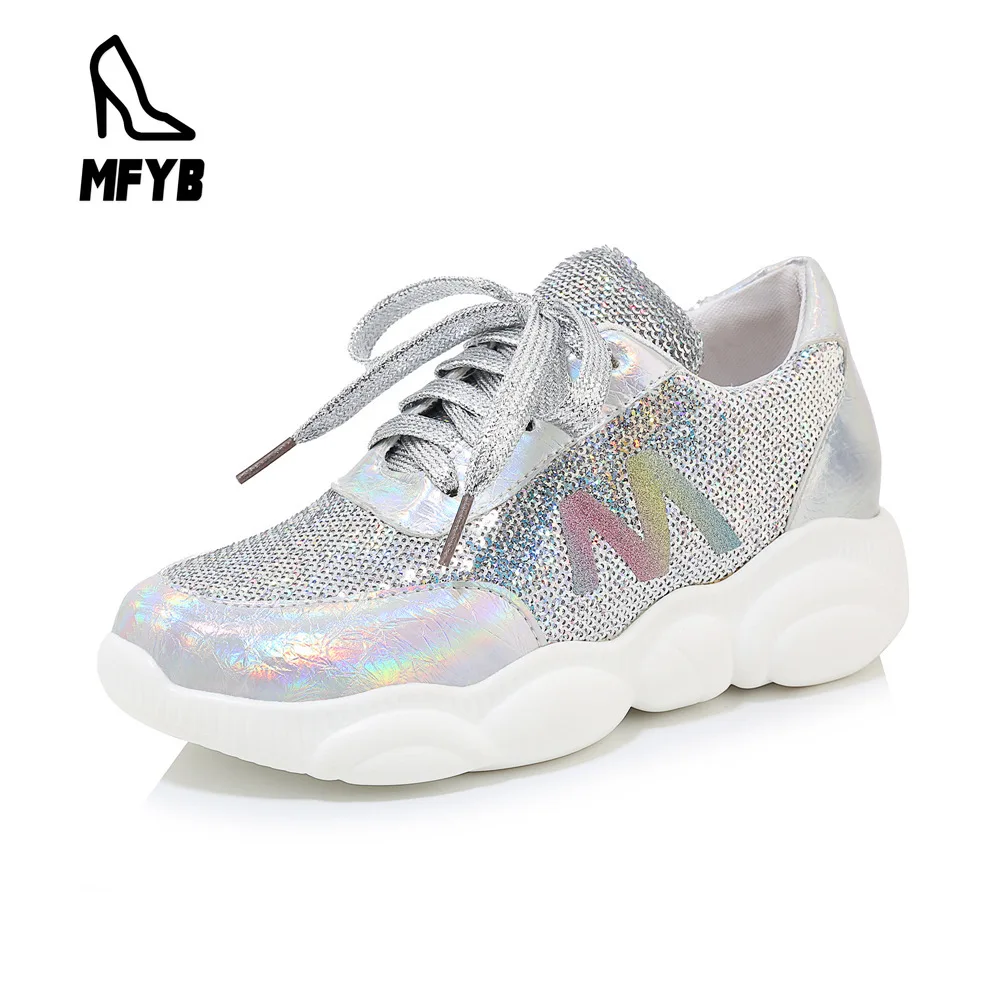 MFYB Women's vulcanized shoes 2019 autumn new fashion sequins casual panda bottom women's shoes cross straps women's shoes 34-46
MFYB Women's vulcanized shoes 2019 autumn new fashion sequins casual panda bottom women's shoes cross straps women's shoes 34-46