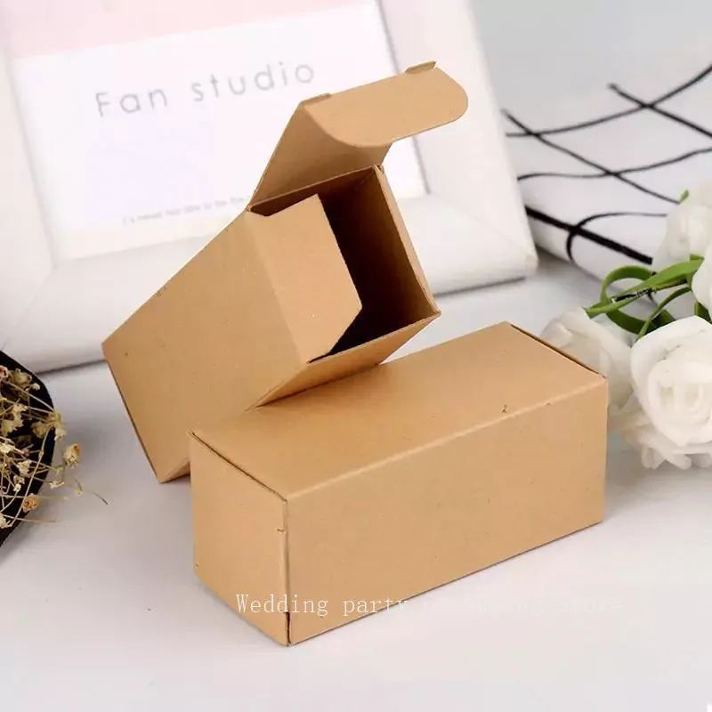 

50pcs /lot Craft Kraft Paper Box Packaging Box Wedding Party Small Gift Candy Favor Package Boxes For Handmade Soap Storage