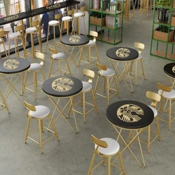 Nordic style solid wood table cafe small round table square table simple casual negotiation table
Nordic style solid wood table cafe small round table square table simple casual negotiation table