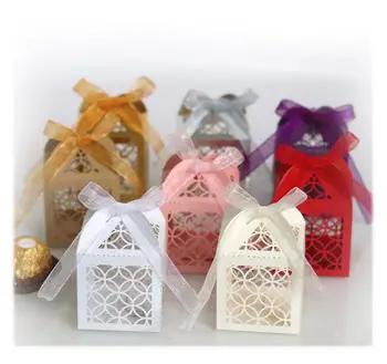 50pcs Creative circle Hollow Cross Candy Box Gift Box For Baby Shower Baptism wedding First Communion Christening Party Decor 
50pcs Creative circle Hollow Cross Candy Box Gift Box For Baby Shower Baptism wedding First Communion Christening Party Decor