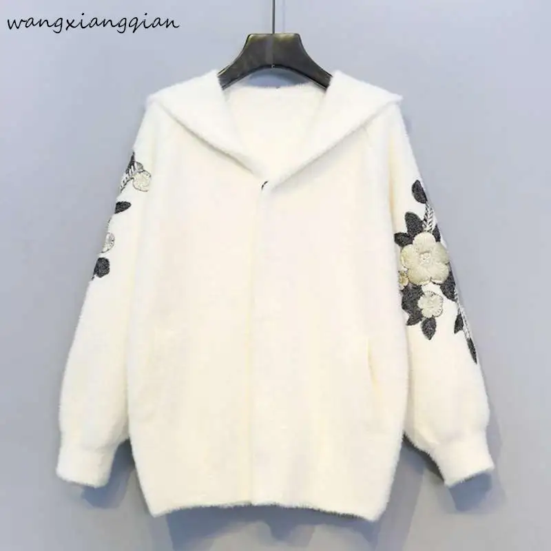 Women's Casual short Knitted Cardigan Autumn winter Women Loose embroidery Floral Pocket Design Sweater Jacket Female coats A482
Women's Casual short Knitted Cardigan Autumn winter Women Loose embroidery Floral Pocket Design Sweater Jacket Female coats A482